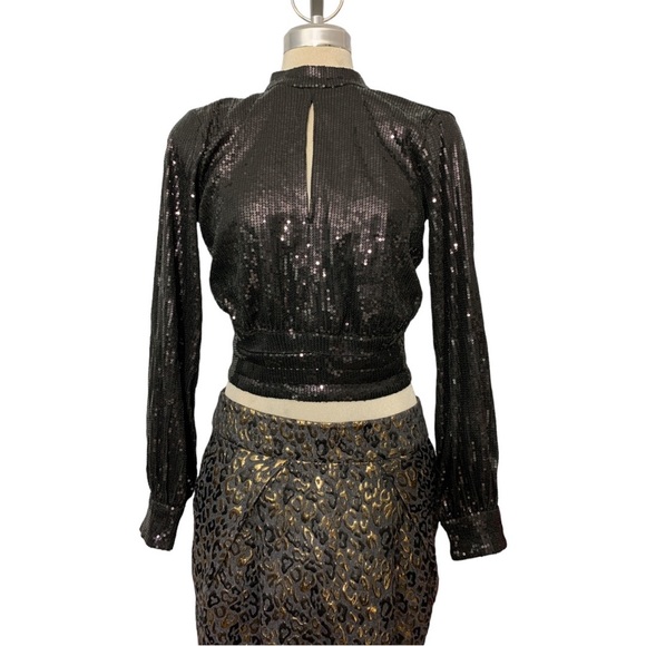 *NEW* DYNAMITE Black Long Sleeves Open Back Sequins Luxury Top Size M - Picture 6 of 13